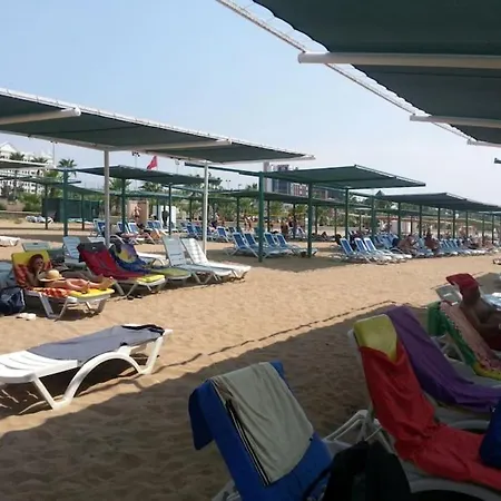 Summer With Pools, Area, Free Sun Loungers And Free Car Park * Side